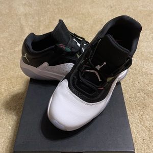 Air Jordan11 CMFT LOW (GS) White/Black/Ghost Green